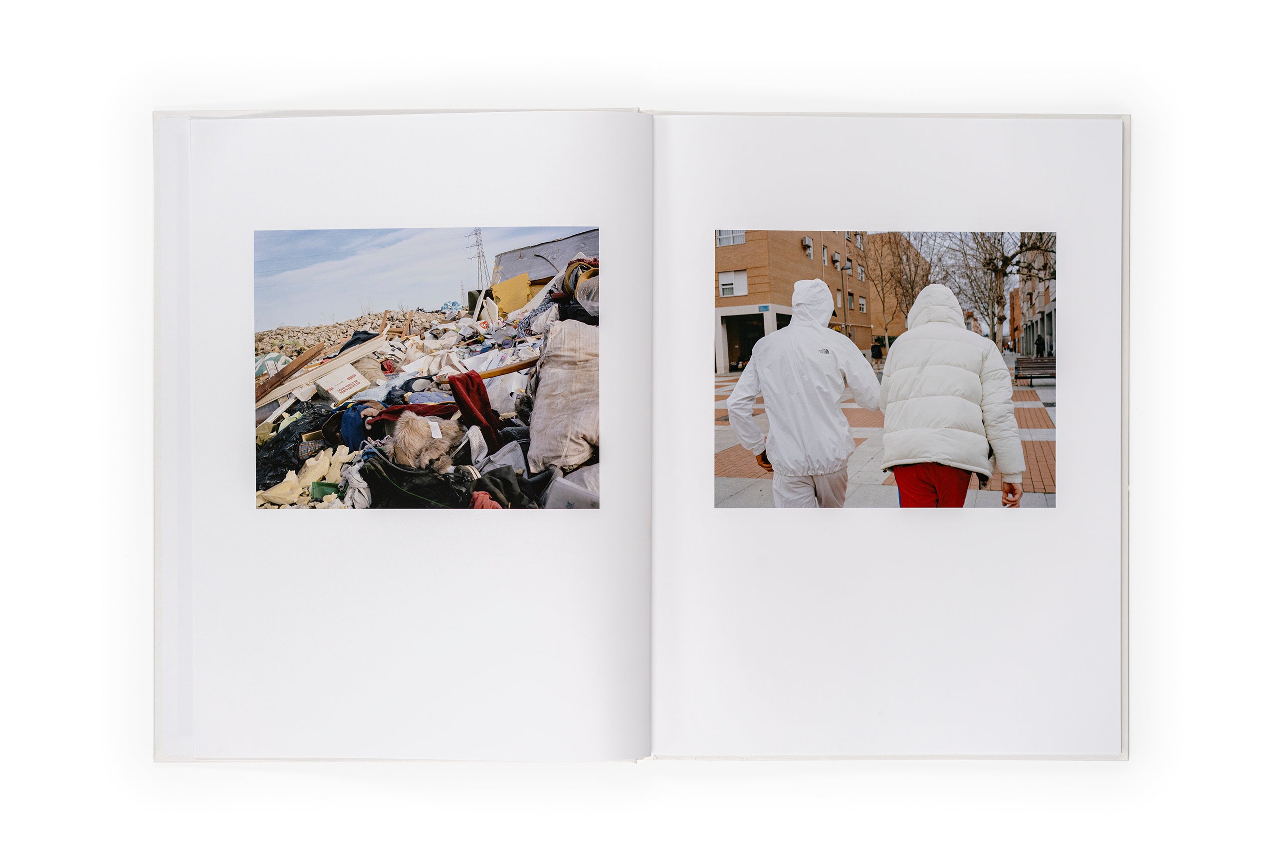 Lúa Ribeira - Agony in the Garden